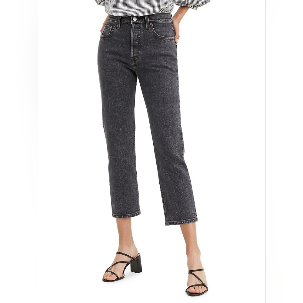 Levi 501 cropped jeans